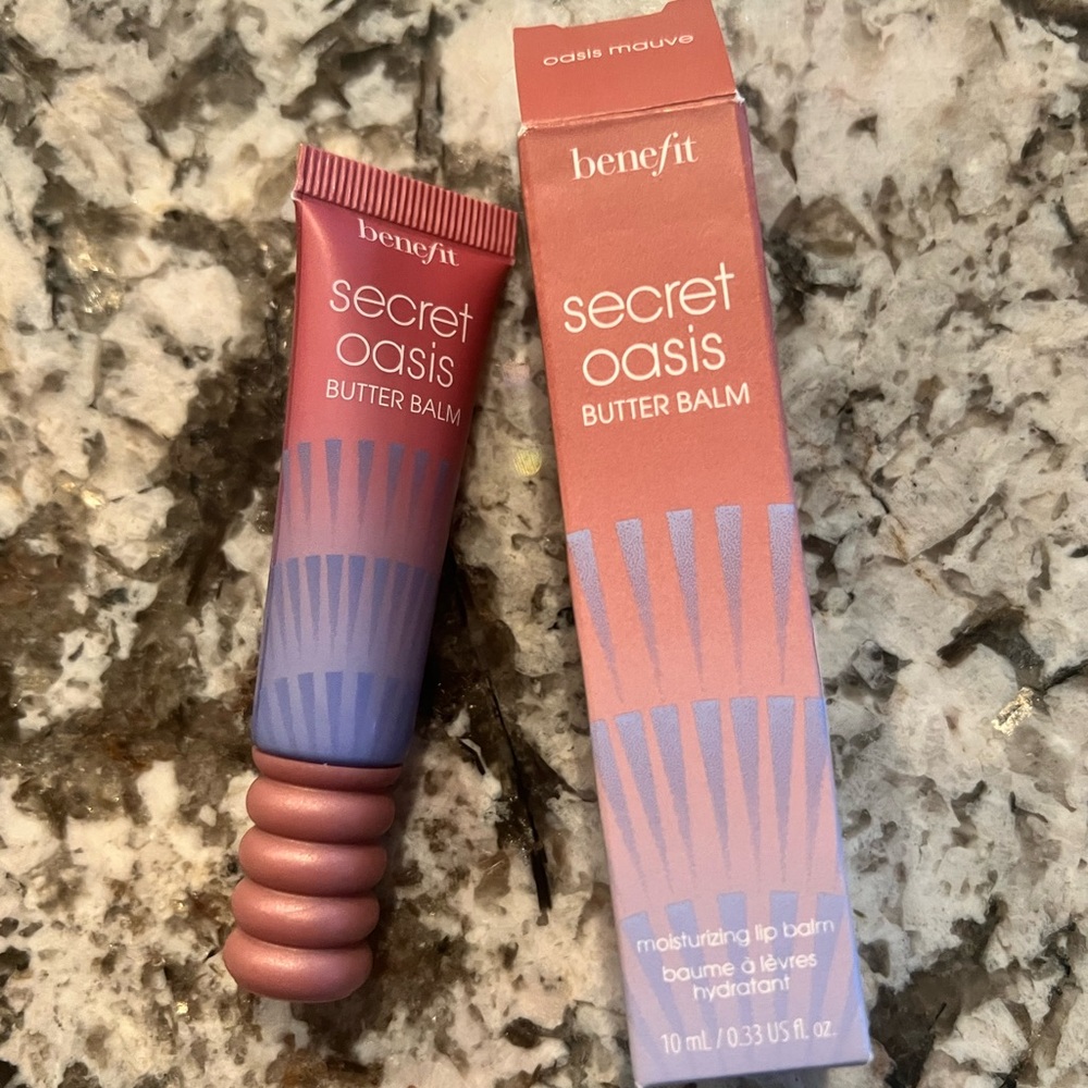 New! Benefit Butter Balm Moisturizing Lip Balm in  Secret Oasis Mauve - Picture 3 of 3